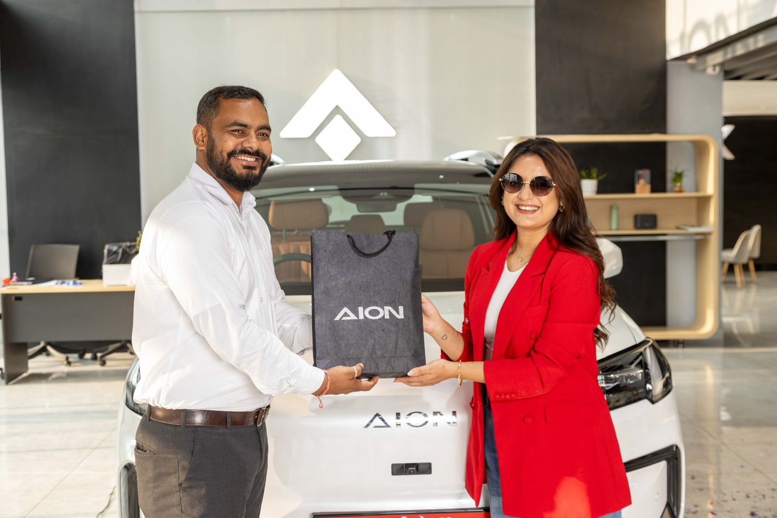 सीजी मोटर्सद्वारा अभिनेत्री वर्षा राउत AION V को ब्रान्ड एन्डोर्सरमा नियुक्त